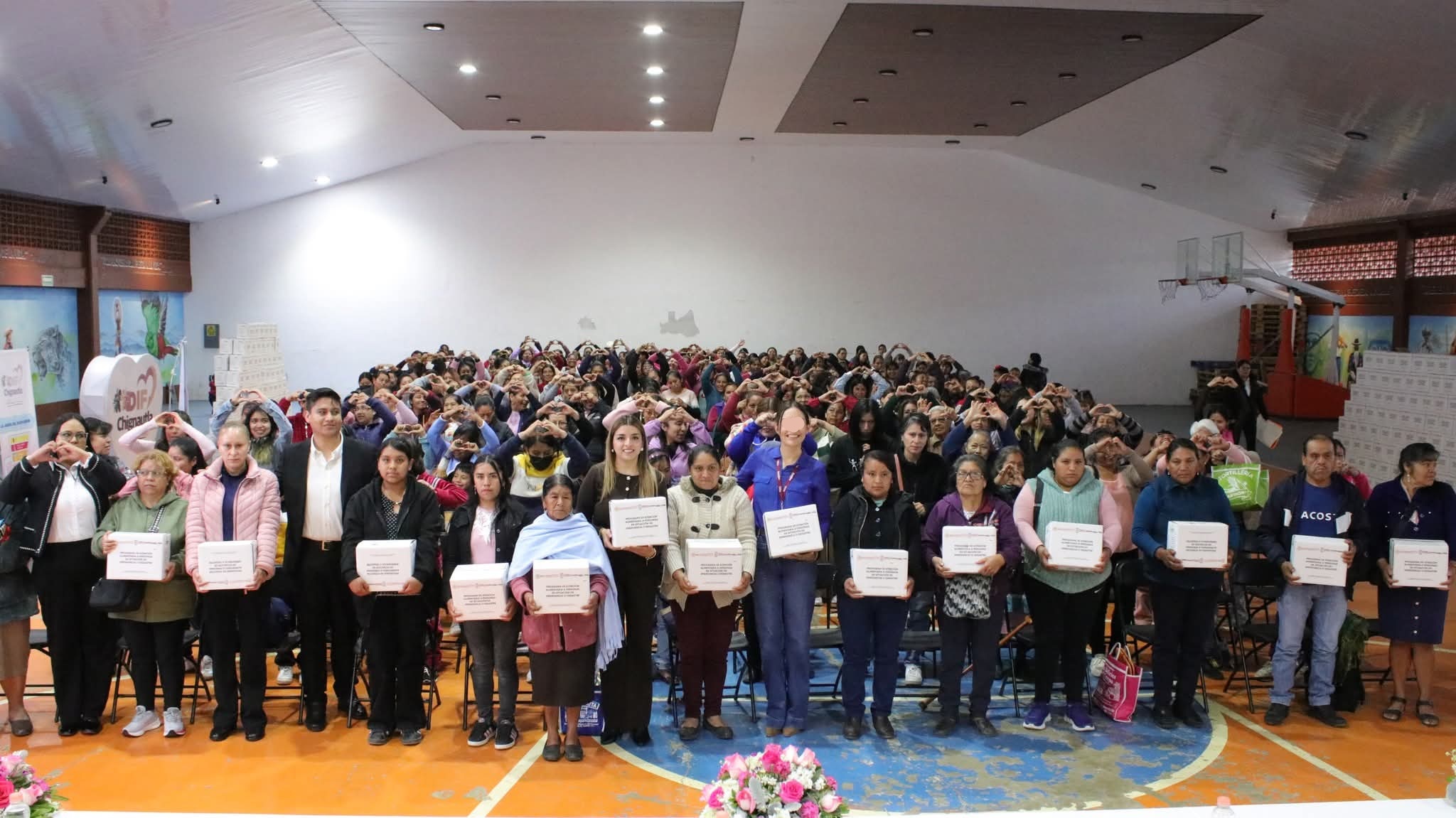 Chignautla cumple compromiso con las familias-3