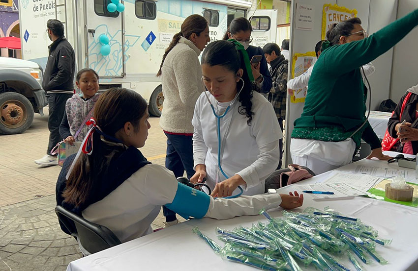 Exitosa Jornada de Salud “Por Amor a Puebla” en Atempan-15