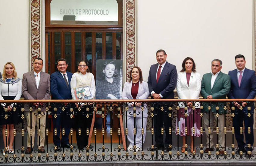 Gobierno Estatal y Congreso reconocen legado femenino con Salón Elena Garro-3