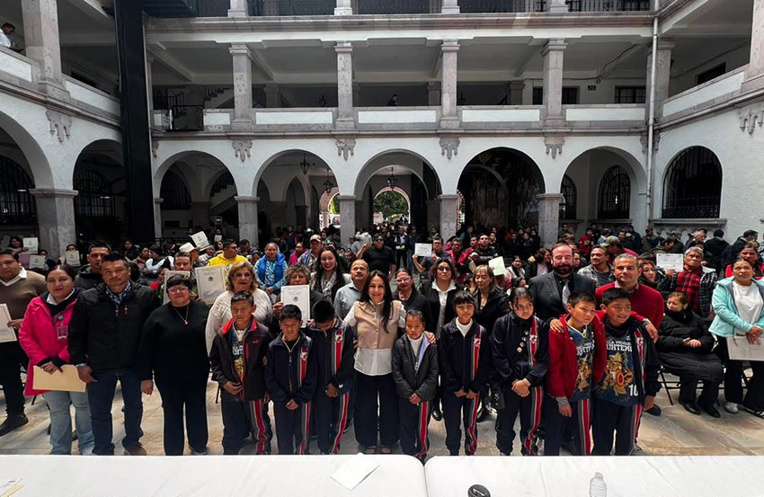 Karla Martínez fortalece el patrimonio de las familias teziutecas