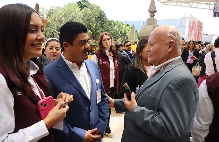 Tenampulco presente en el informe de DIF Estatal-3