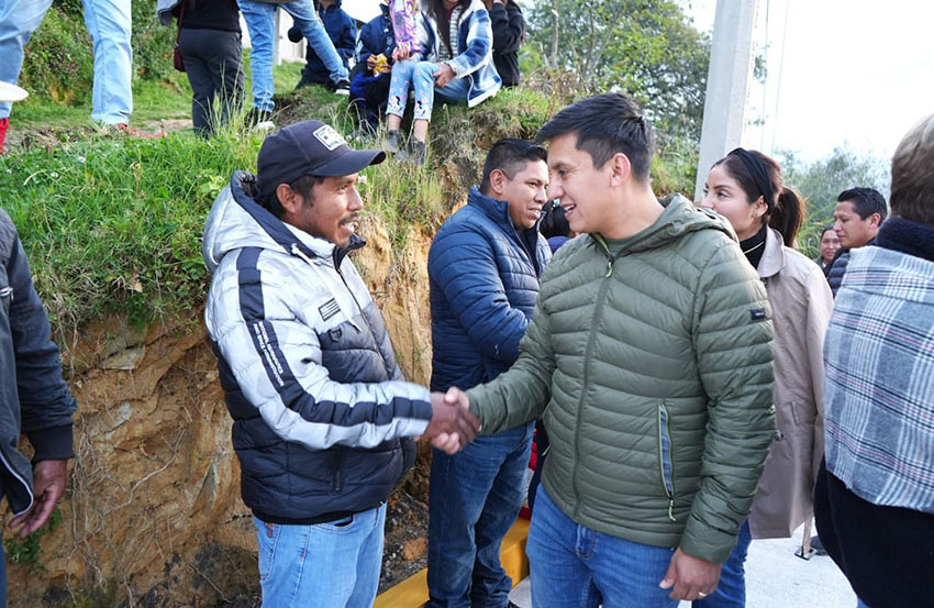 -Zacapoaxtla avanza con más obras-4