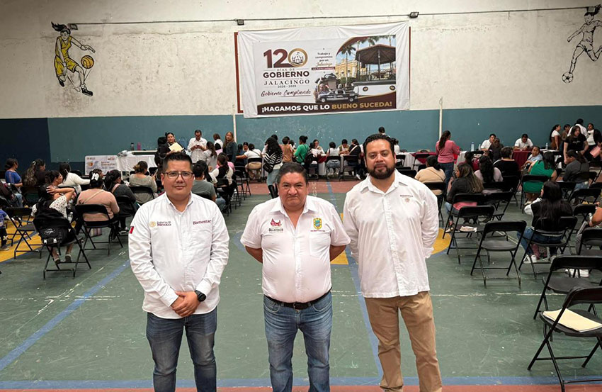 71 instituciones en Jalacingo, reciben “La Escuela es Nuestra”-3