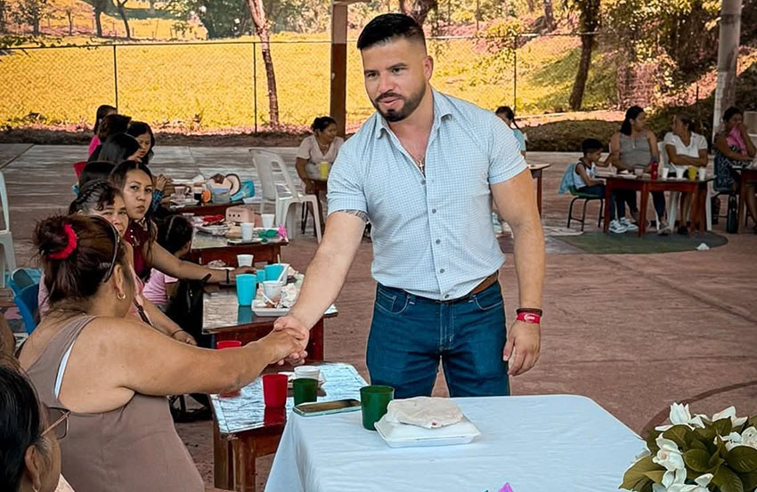 Continúan la celebración a las madres de Hueytamalco -5