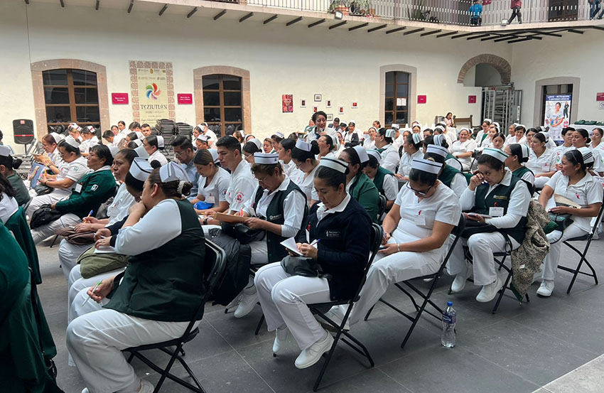 Realizan jornadas académicas para el personal de enfermería-2