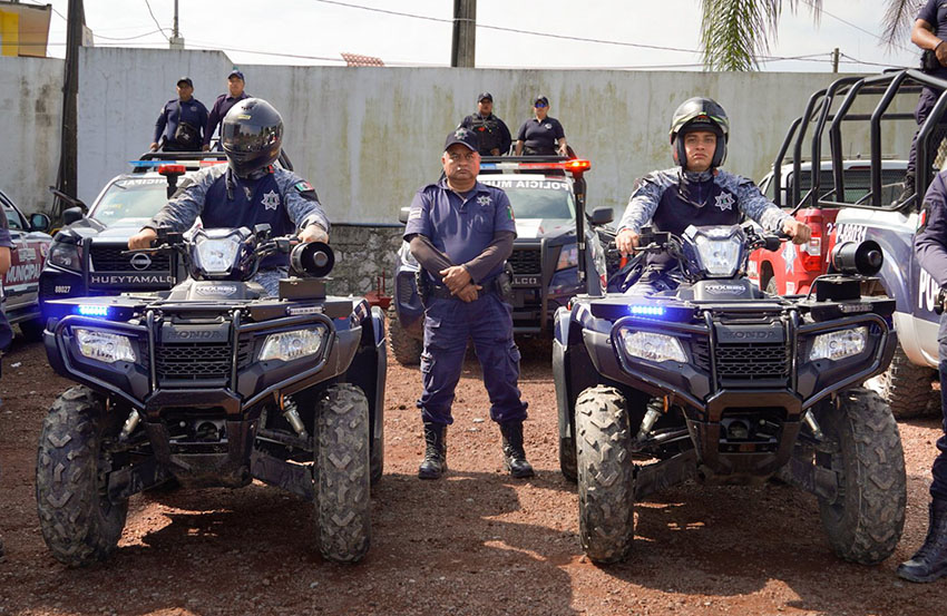 Refuerza Hueytamalco seguridad con uniformes y cuatrimotos equipadas-1