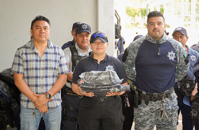 Refuerza Hueytamalco seguridad con uniformes y cuatrimotos equipadas-5