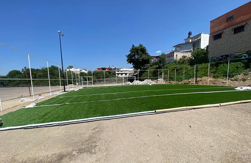 Tlatlauquitepec alista inauguración de cancha de fut-1