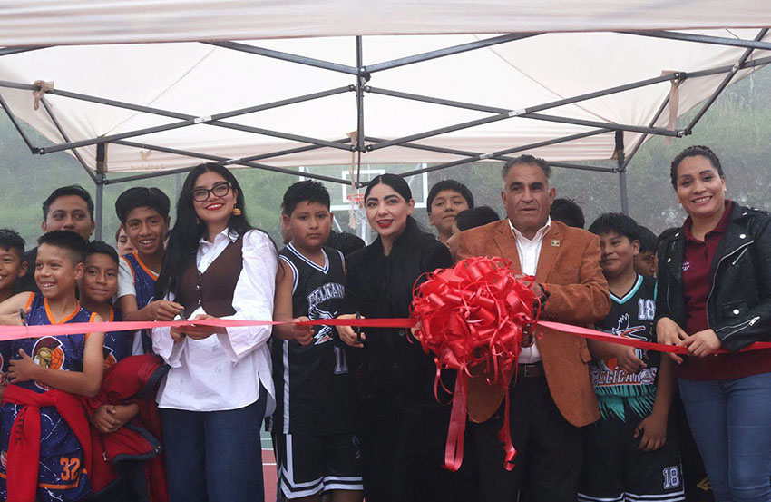 Rehabilitan cancha en Xiutetelco