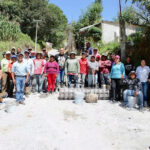 Encabeza Juan Toral faena comunitaria en el puerto